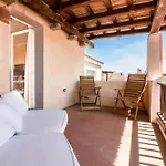 Guesthost - Two-levels With Balconies And Parking Porto Cervo