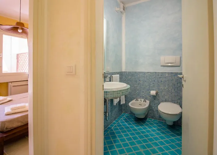 Daire Guesthost - Two-levels With Balconies And Parking Porto Cervo