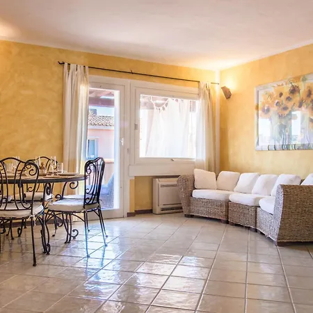 Daire Two-levels With Balconies And Parking *